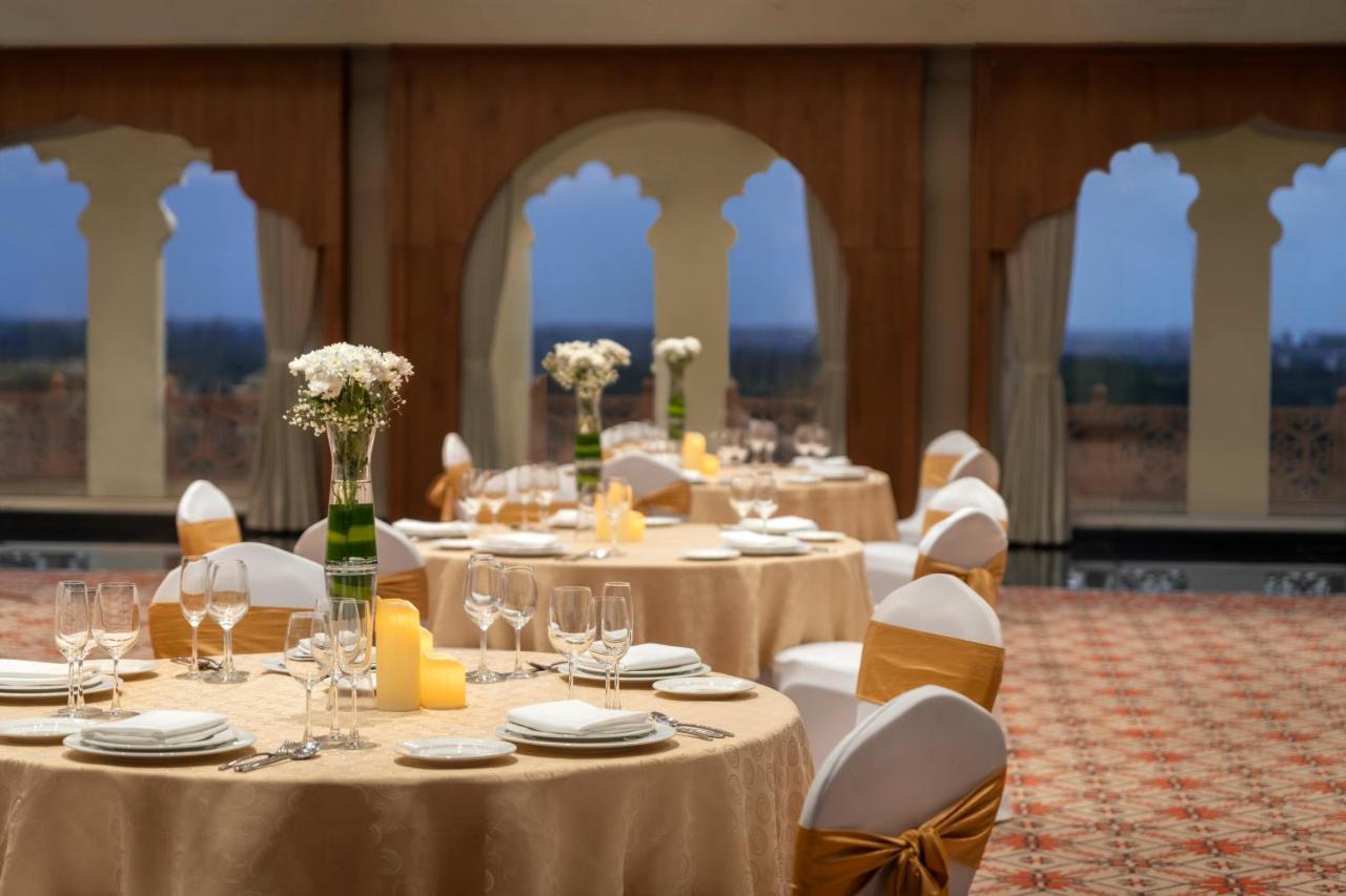 Uday Palace Navsari, A Member Of Radisson Individuals المظهر الخارجي الصورة